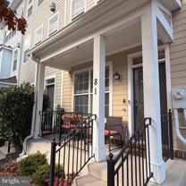 81 Linden Pl - Photo 1 of 1