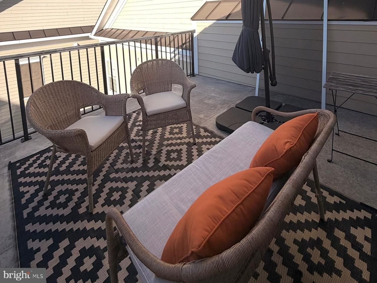 81 Linden Pl - Photo 7 of 27