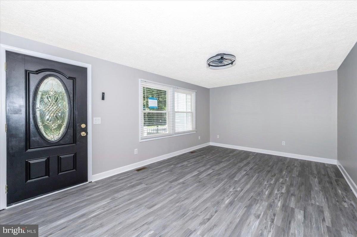 12284 Bandera Ln - Photo 3 of 50