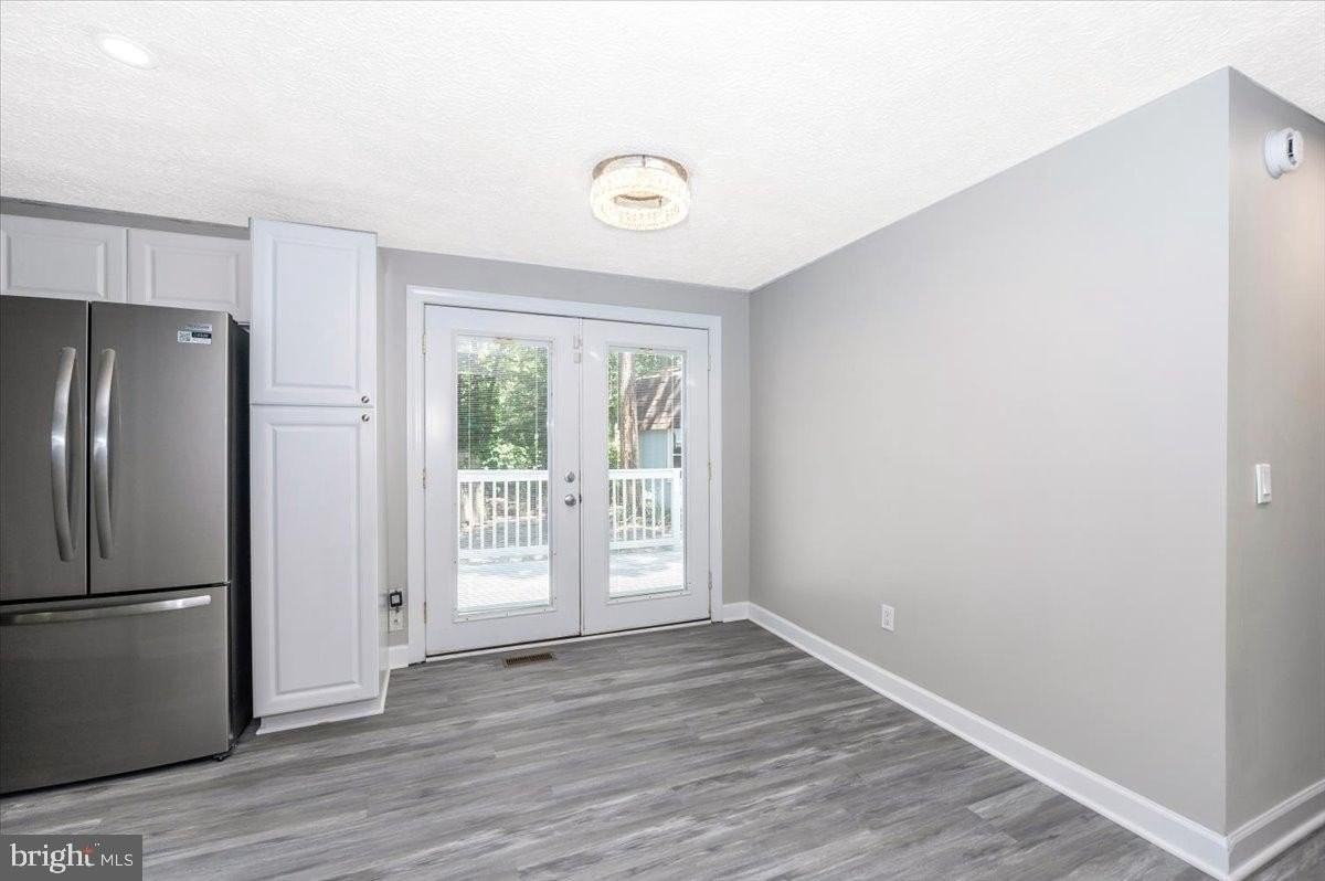 12284 Bandera Ln - Photo 7 of 50