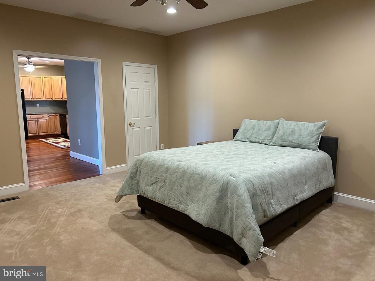 1212 Glenview Ct - Photo 7 of 16