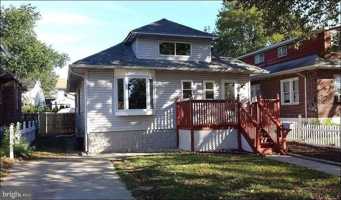 featured image of 21 W 2nd Ave