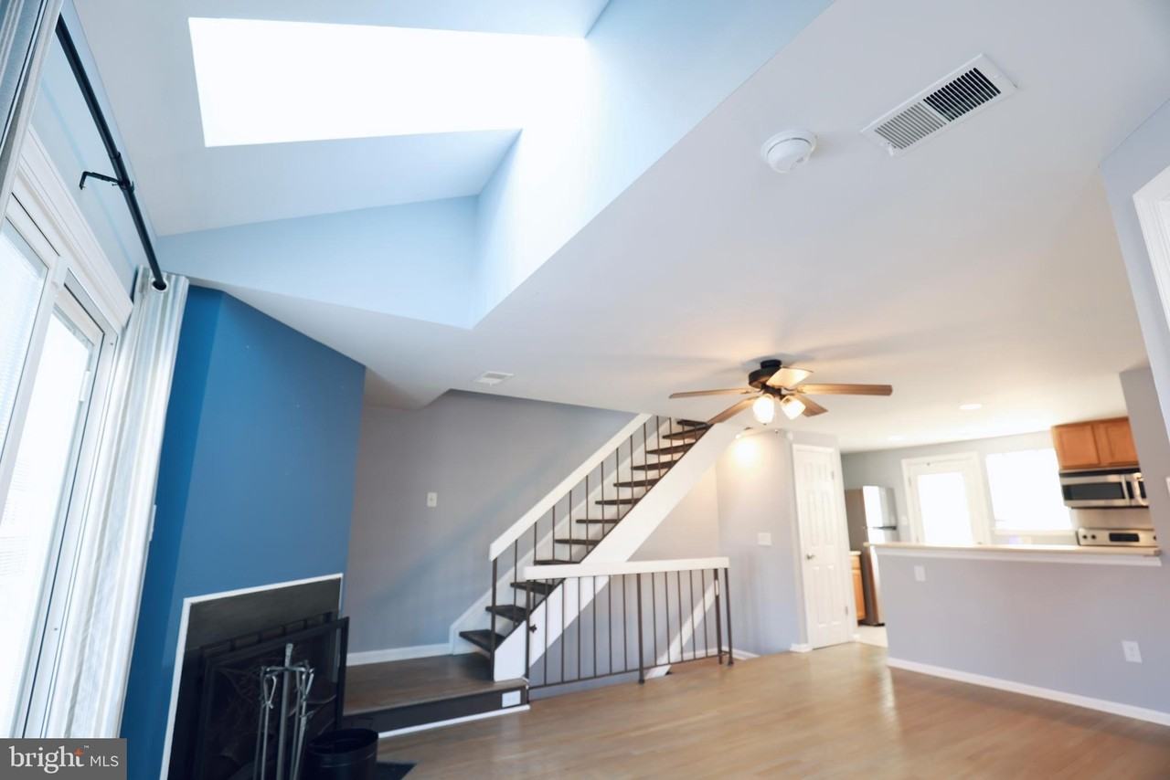 4393 Pembrook Village Dr Unit 84 #84 - Photo 7 of 38