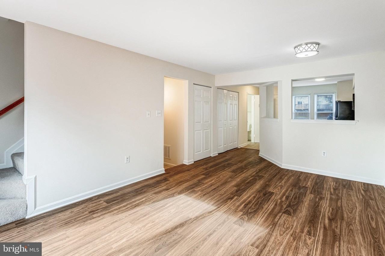 15324 Gunsmith Ter - Photo 2 of 25