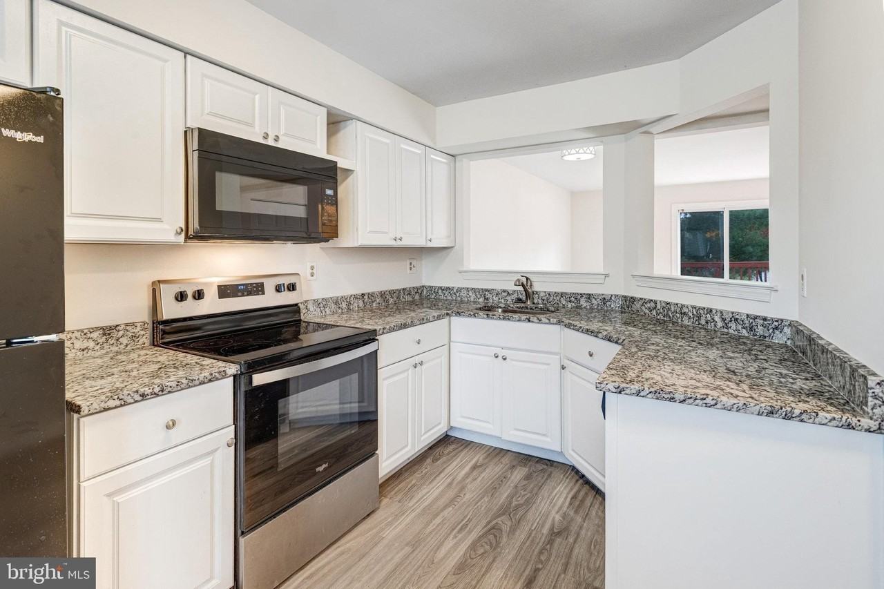 15324 Gunsmith Ter - Photo 3 of 25