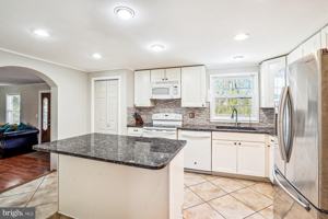 featured image of 12728 Bristow Rd