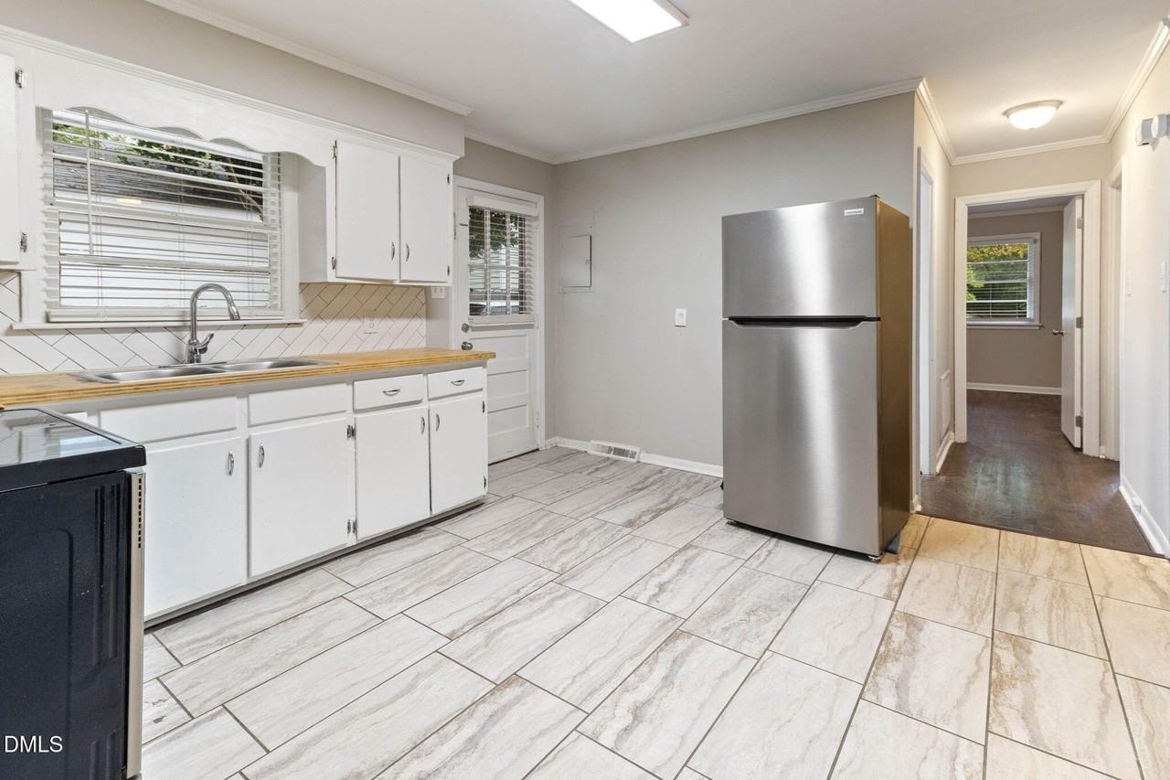 1814 House Avenue #A - Photo 2 of 12