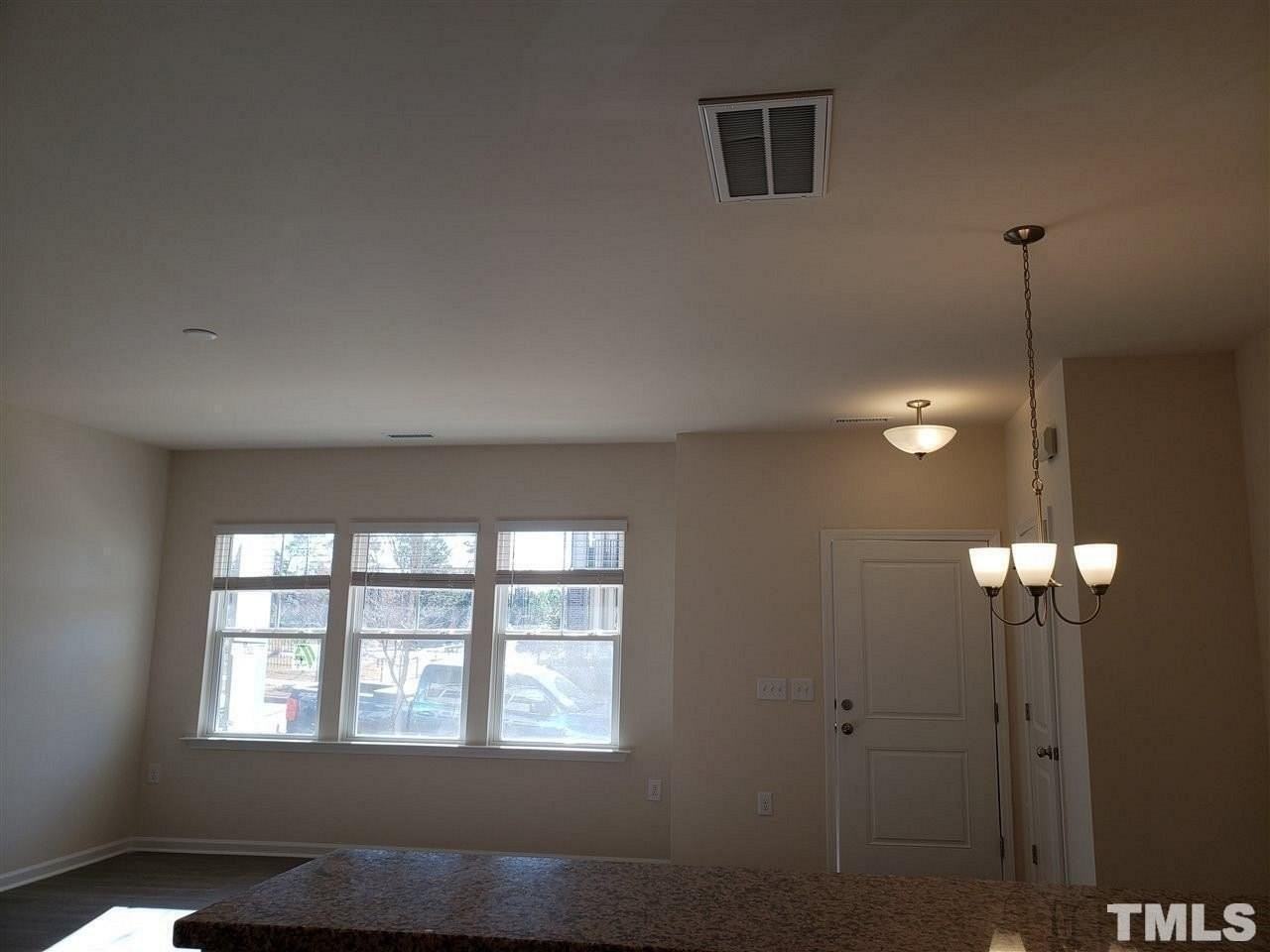 1311 1311 Merrion Avenue - Photo 4 of 19