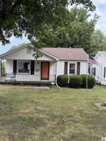 featured image of 2706 Florence Dr