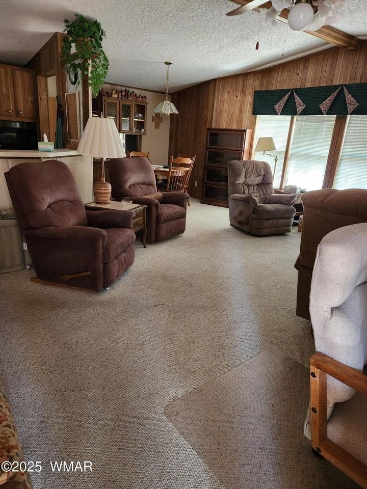 3668 Mark Twain Dr - Photo 3 of 15