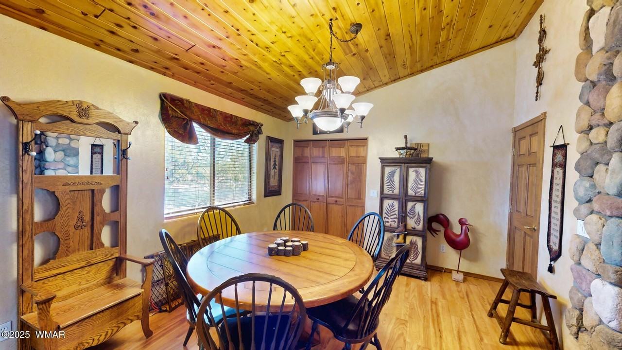 4760 W Bison Ln - Photo 3 of 45