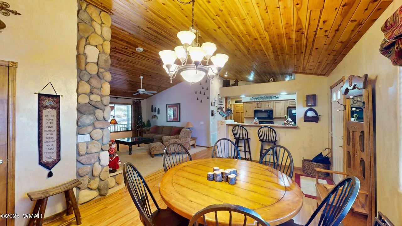 4760 W Bison Ln - Photo 4 of 45