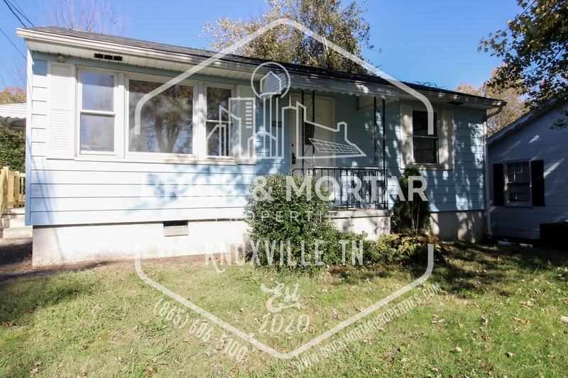 2725 Keith Ave - Photo 2 of 23