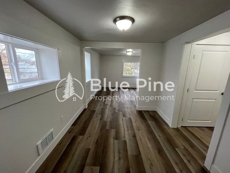 1288 Lake Ave #2 - Photo 5 of 10