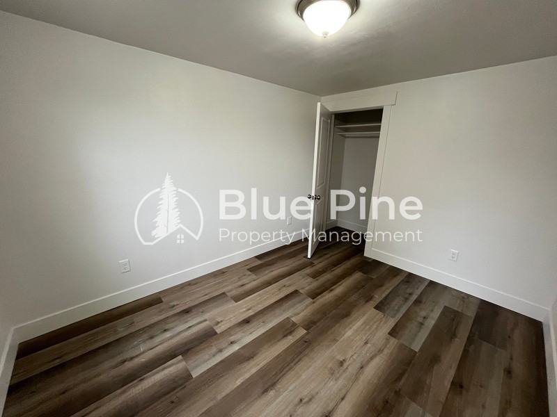 1288 Lake Ave #2 - Photo 7 of 10