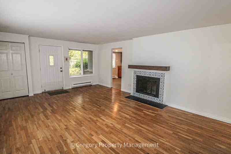 14026 75th Ave Ne - Photo 5 of 26