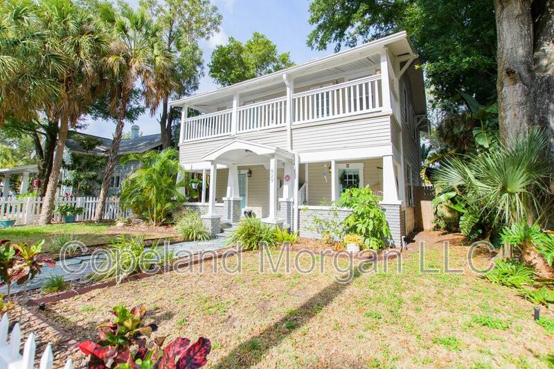 829 5th St N - Photo 2 of 12