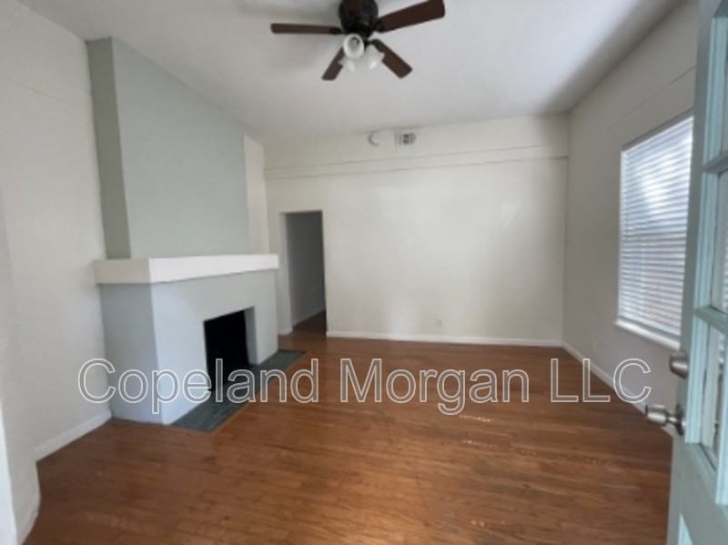 829 5th St N - Photo 3 of 12