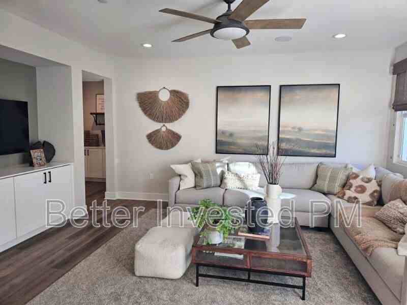 2622 Gable St - Photo 3 of 12