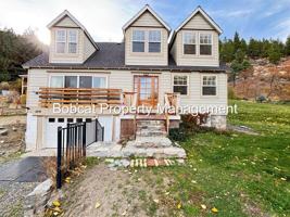 featured image of 2274 Genoa St