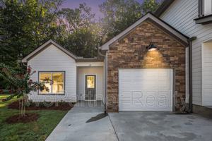 featured image of 138 Crest Pointe