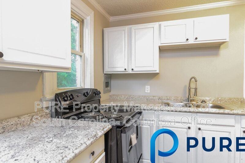 5447 Ridgeway St - Photo 4 of 16