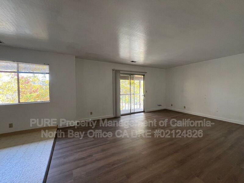 2000 S Dora St #4 - Photo 5 of 9