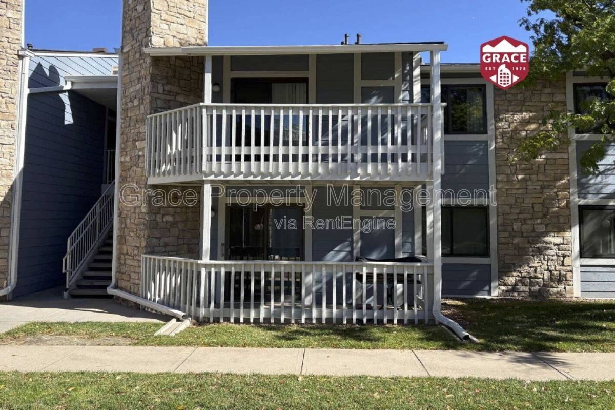 8335 South Fairmount Drive #8206