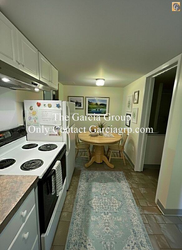 5804 Southeast Kellogg Creek Drive - Photo 5 of 11