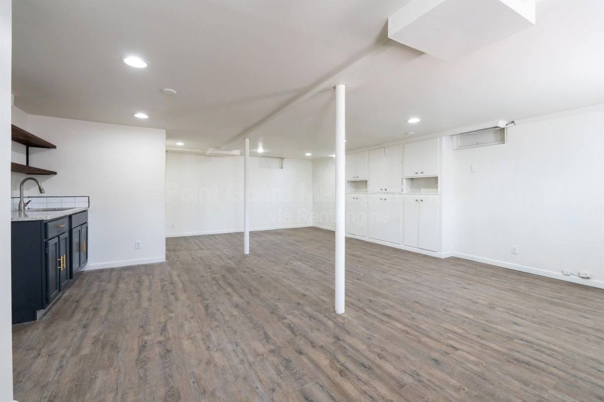 1700 N Harvard Ave #3 - Photo 2 of 10