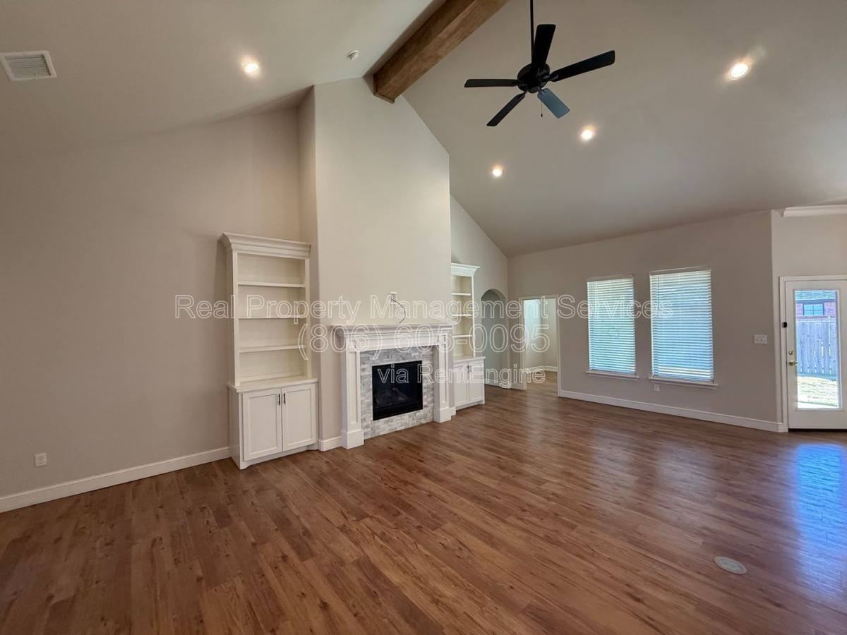 801 North 5th Street - Photo 3 of 10