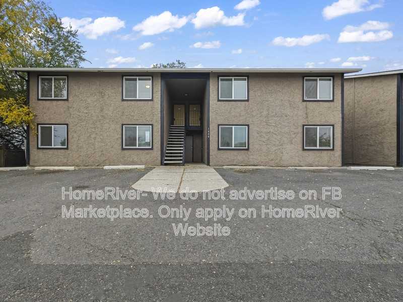 1808 S Lawson St #411