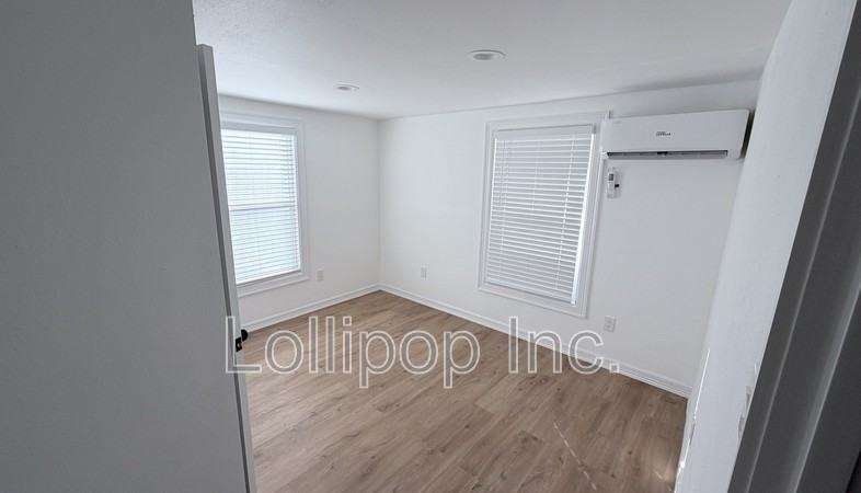 2617 Sam Wilson St - Photo 4 of 10