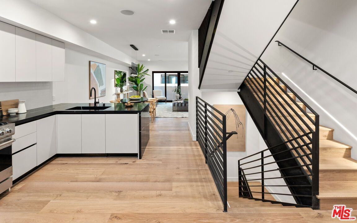 5629 5629 W Murray Ln - Photo 6 of 19