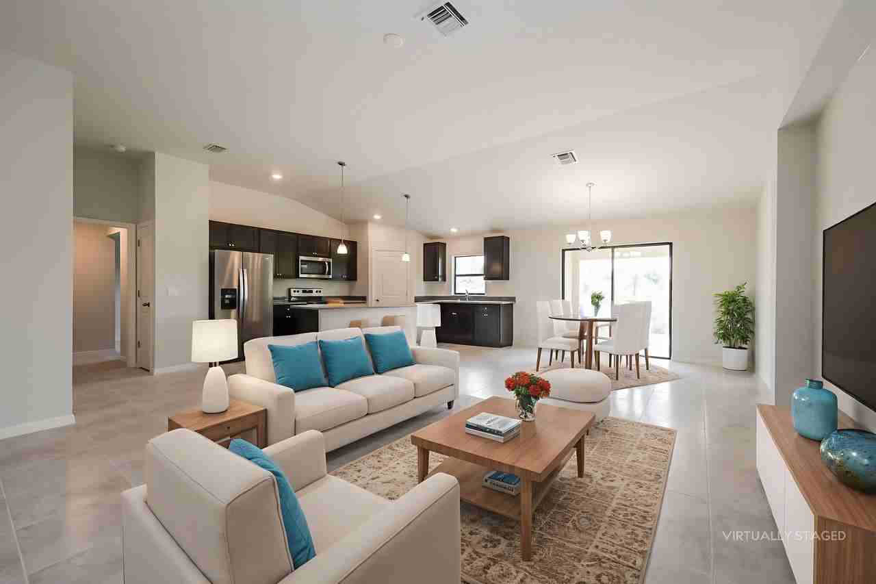 1116 1116 Bainbridge St E Lehigh Acres Fl - Photo 5 of 25