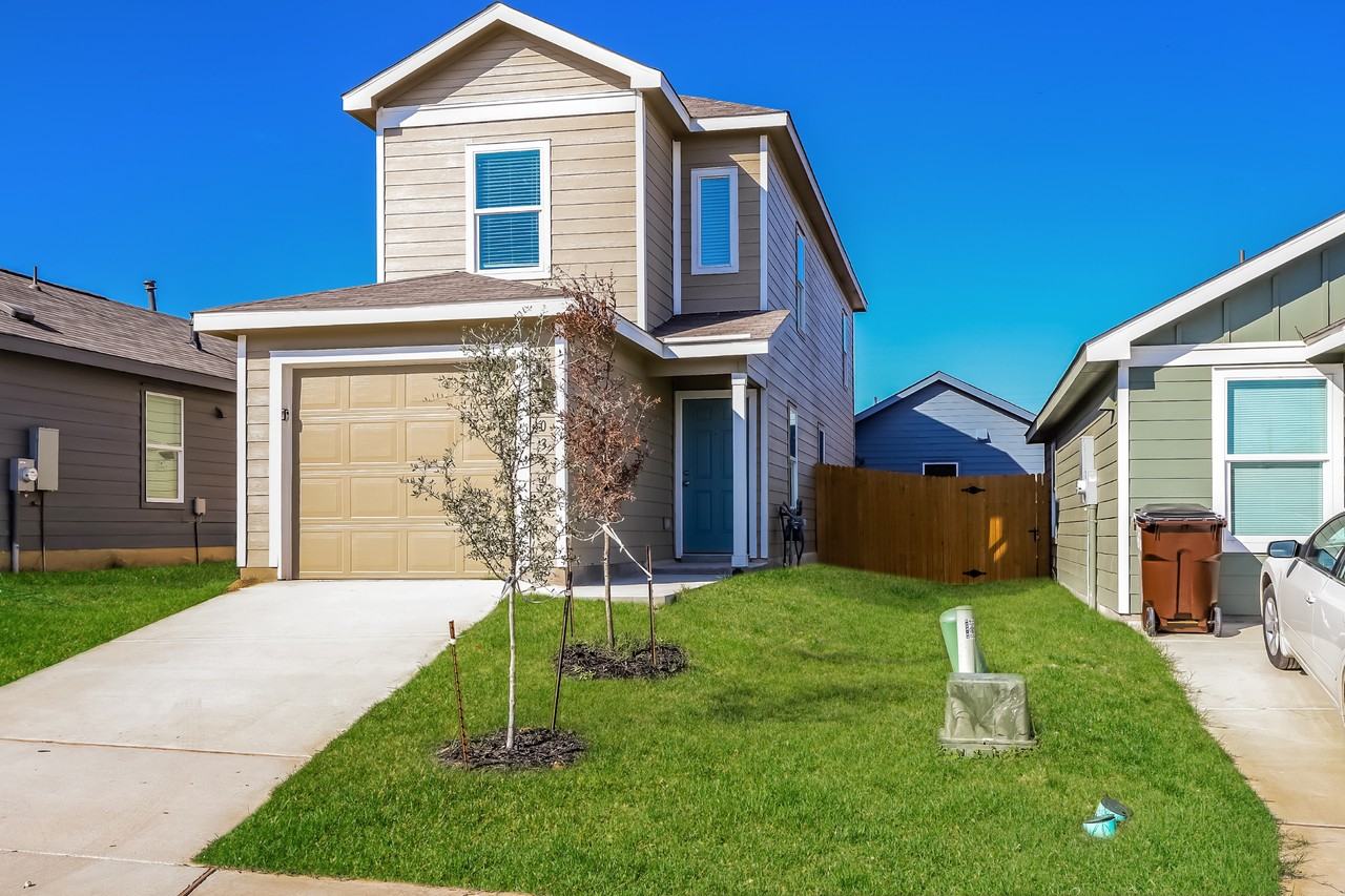 20339 Andalusite Way - Photo 2 of 29