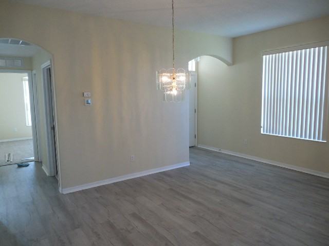 14501 Silversmith Cir - Photo 7 of 32