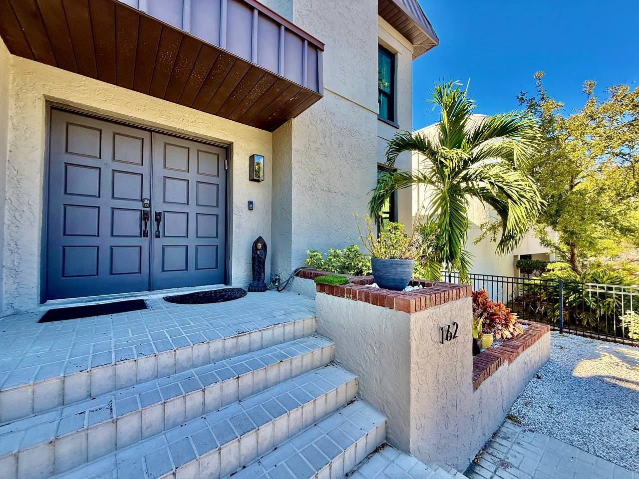 162 E Davis Blvd - Photo 4 of 44