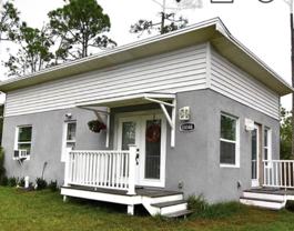 28048 Crestwood Dr - Photo 1 of 1