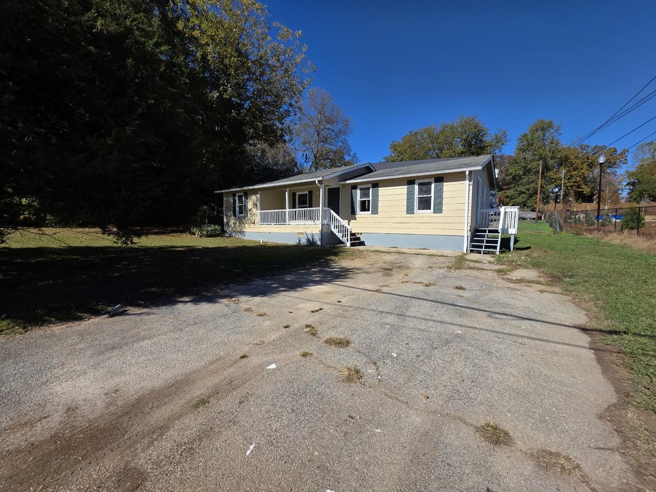 531 Old Stone Rd - Photo 4 of 19