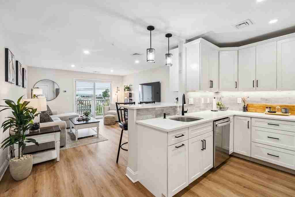 360 Revere Beach Boulevard #24H - Photo 6 of 16