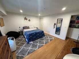 685 Oak St - Photo 1 of 1