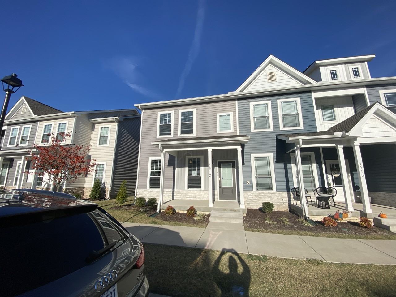 1512 Auckland Ct - Photo 2 of 43