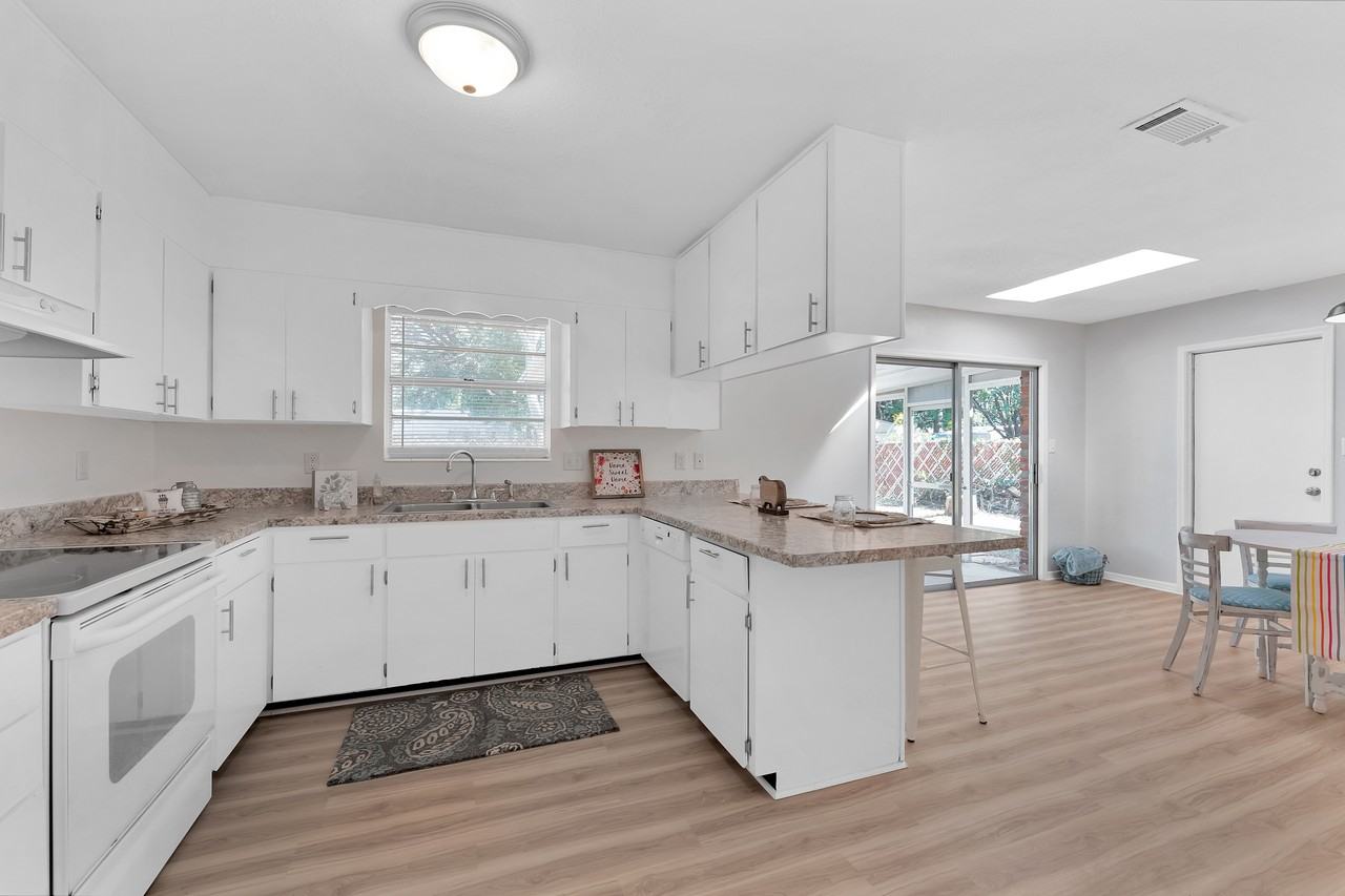 131 Holmes Blvd Nw - Photo 4 of 23