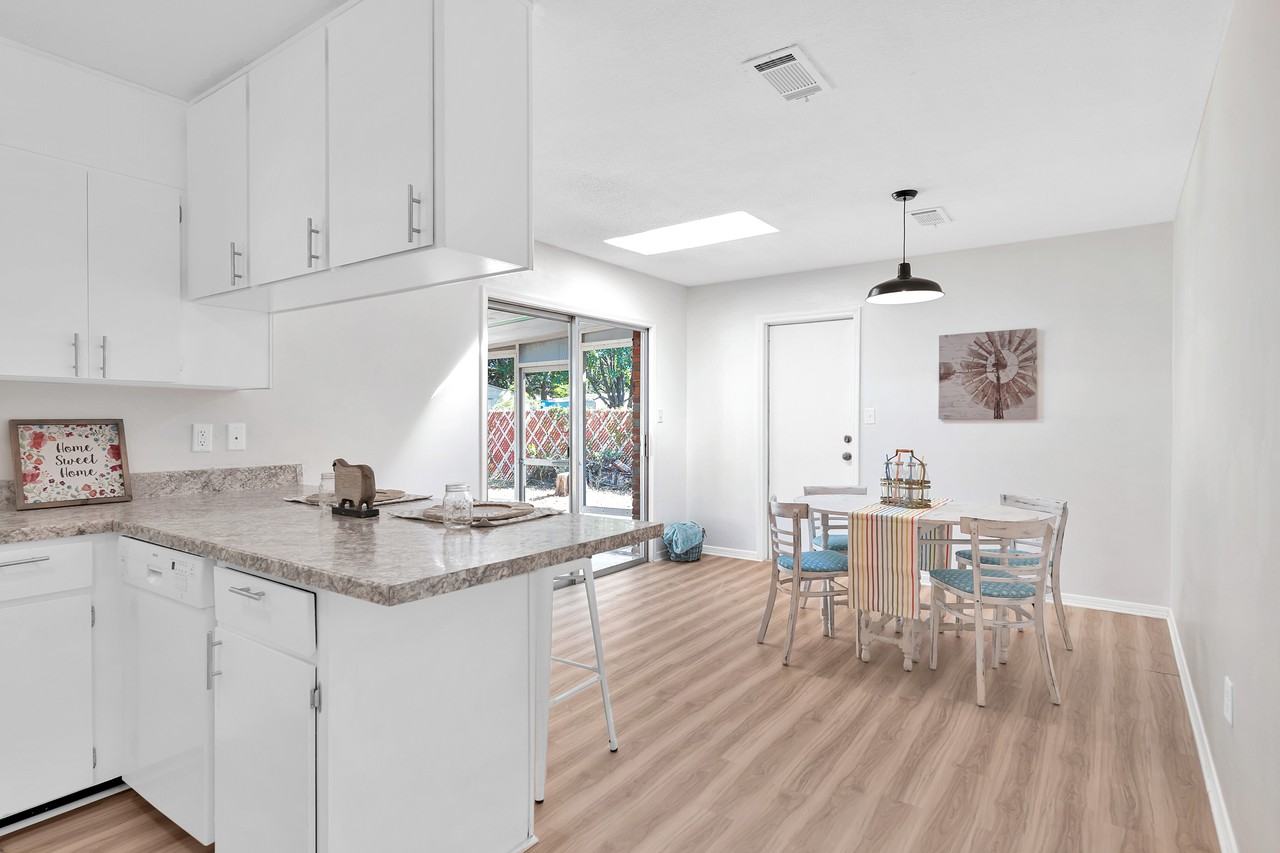 131 Holmes Blvd Nw - Photo 5 of 23