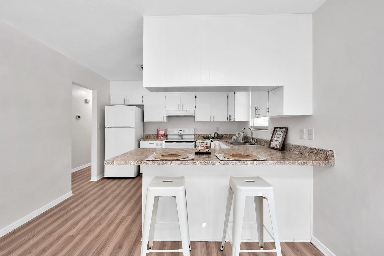 131 Holmes Blvd Nw - Photo 6 of 23