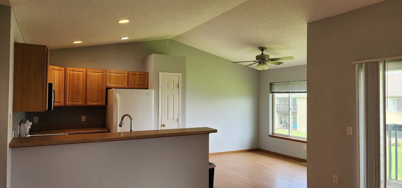 7107 W 56th St #22 - Photo 3 of 15