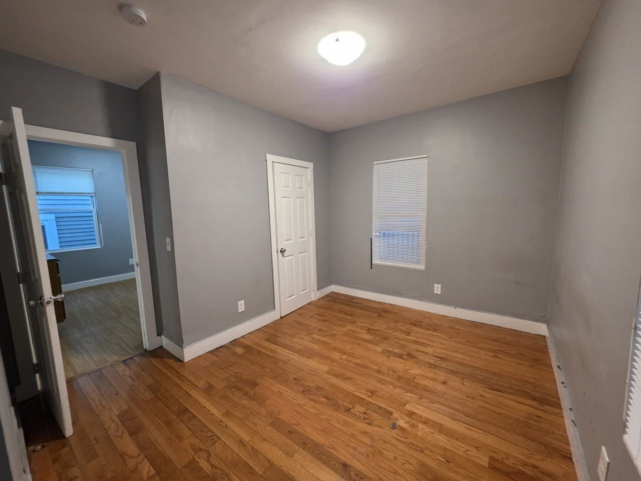 10 Fox St #2 - Photo 5 of 8