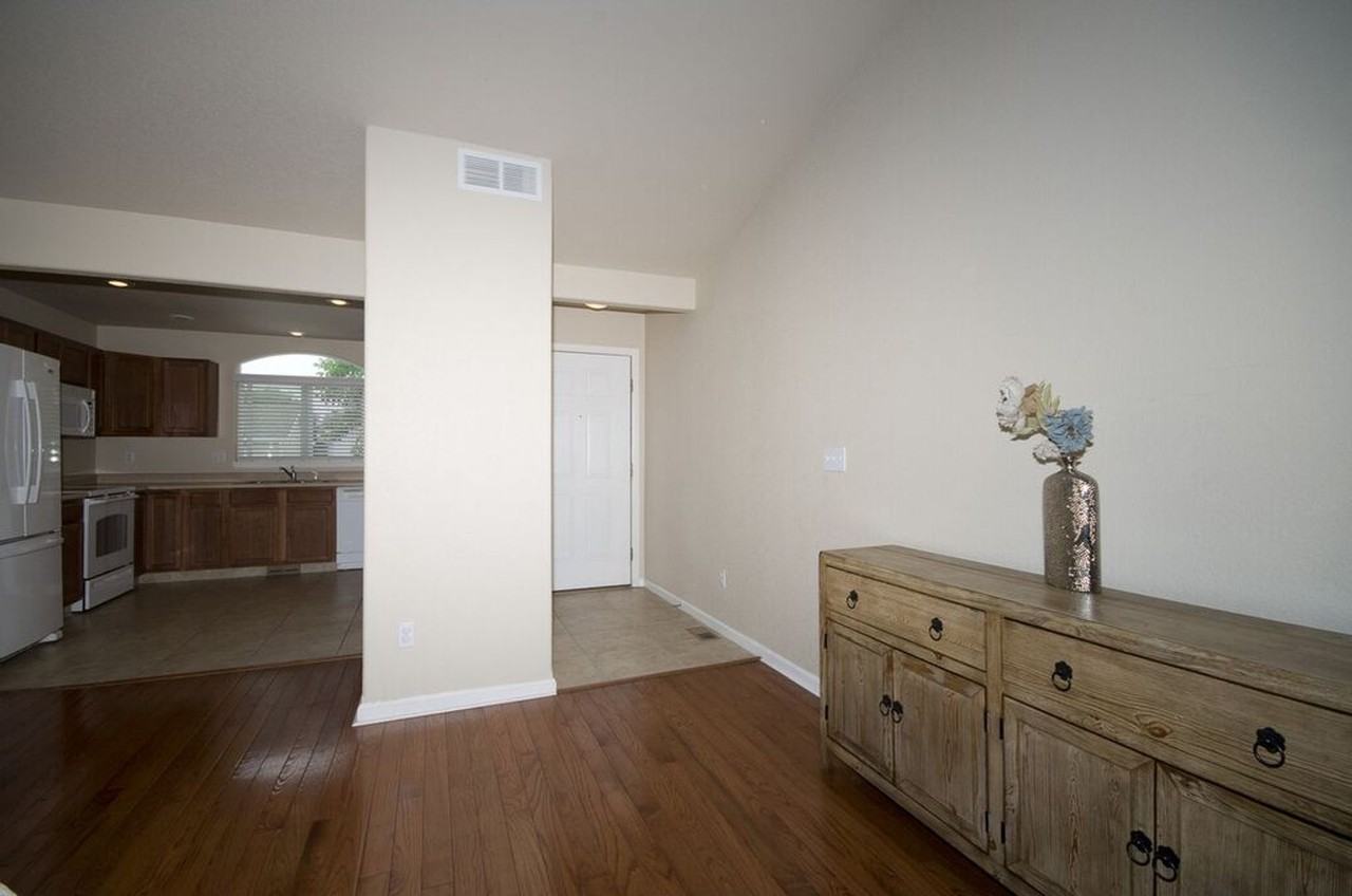 11941 Corbu Hts - Photo 2 of 15