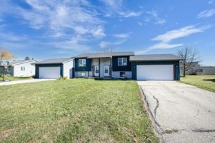 2273 Country Ln - Photo 1 of 1